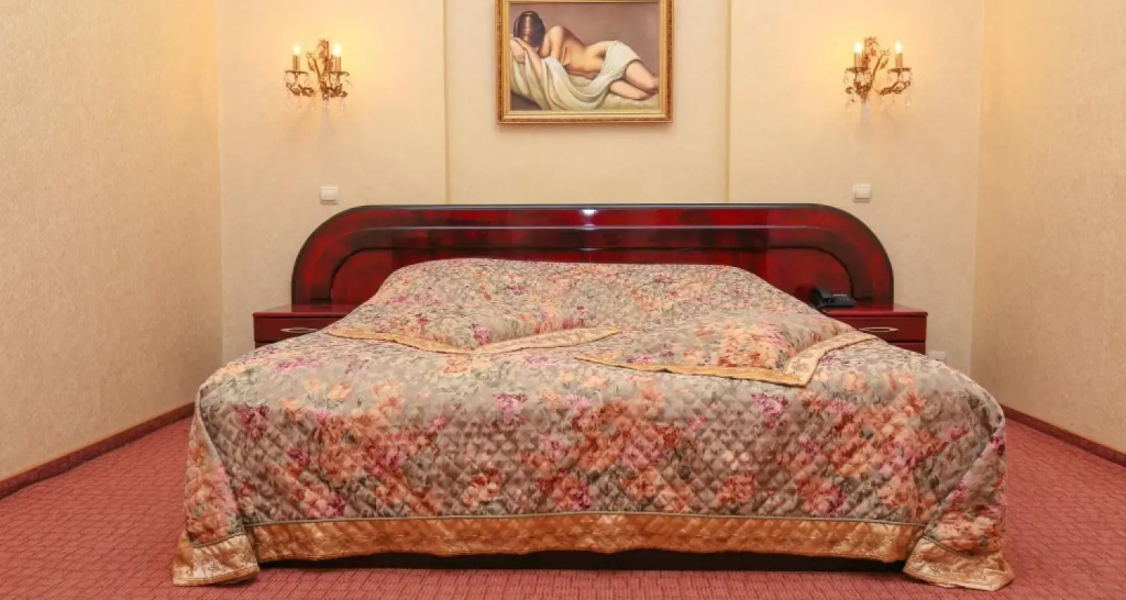 Imperial Room Type - Standard business Double room with balcony full double bed
