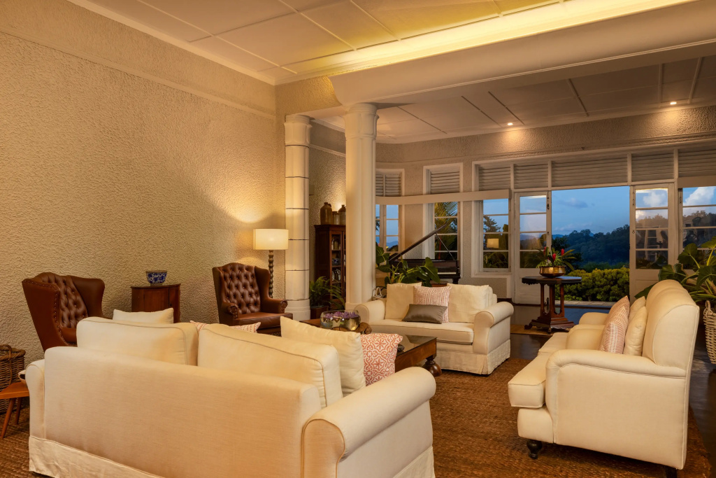 Castle Hill Bungalow Boutique Hotel