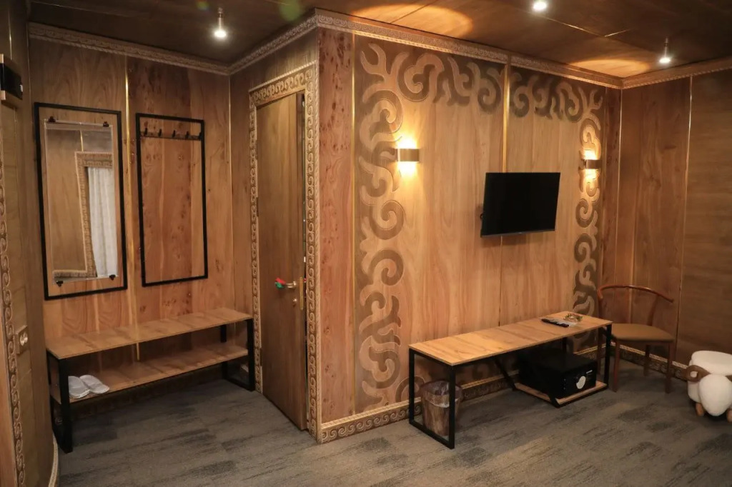 Двухместный номер Standard с видом на город 2 отдельные кровати в Отель My Hotel Karakol