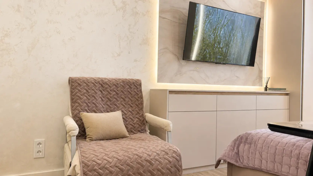 Квартира Просторная Студия 24 м² на Улице Ванеева — фото