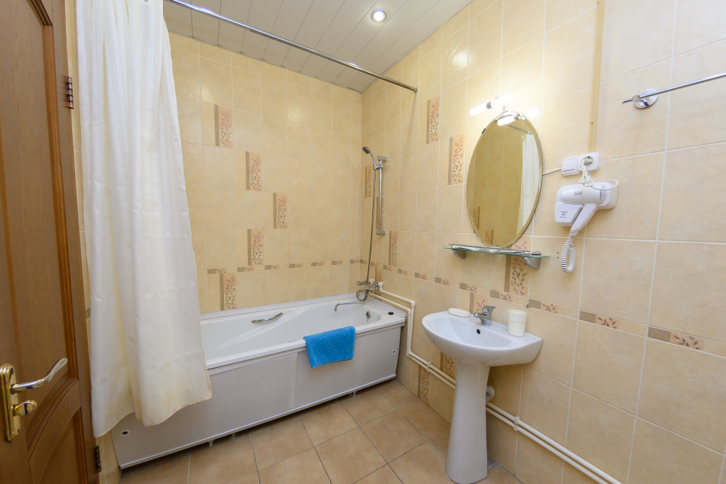 Двухместный номер Семейный Улучшенный 2 отдельные кровати в Вкс