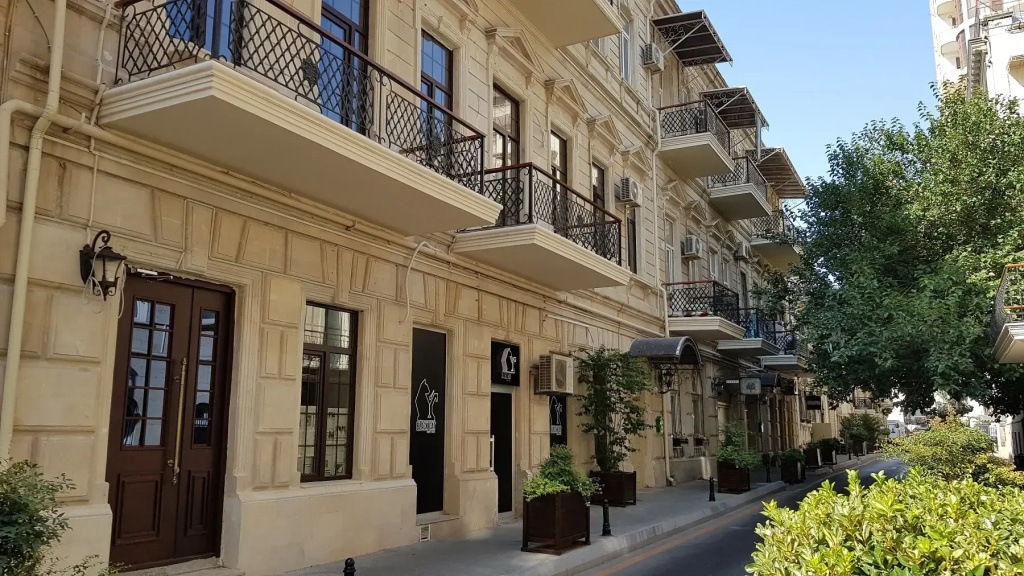City Center History1888 — Apartments