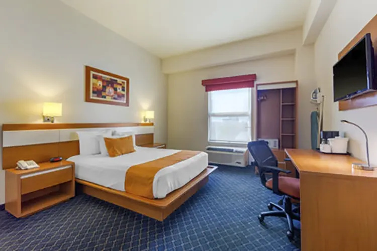 Standard Single room with city view
