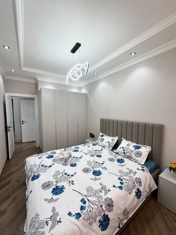 V Tsentre Goroda Apartments