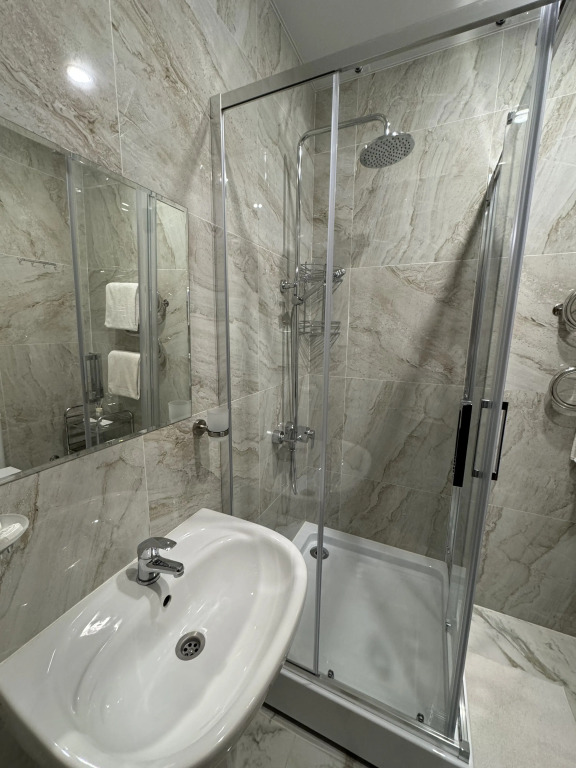 Двухместный номер Standard Мансарда 2 отдельные кровати в Rybinka