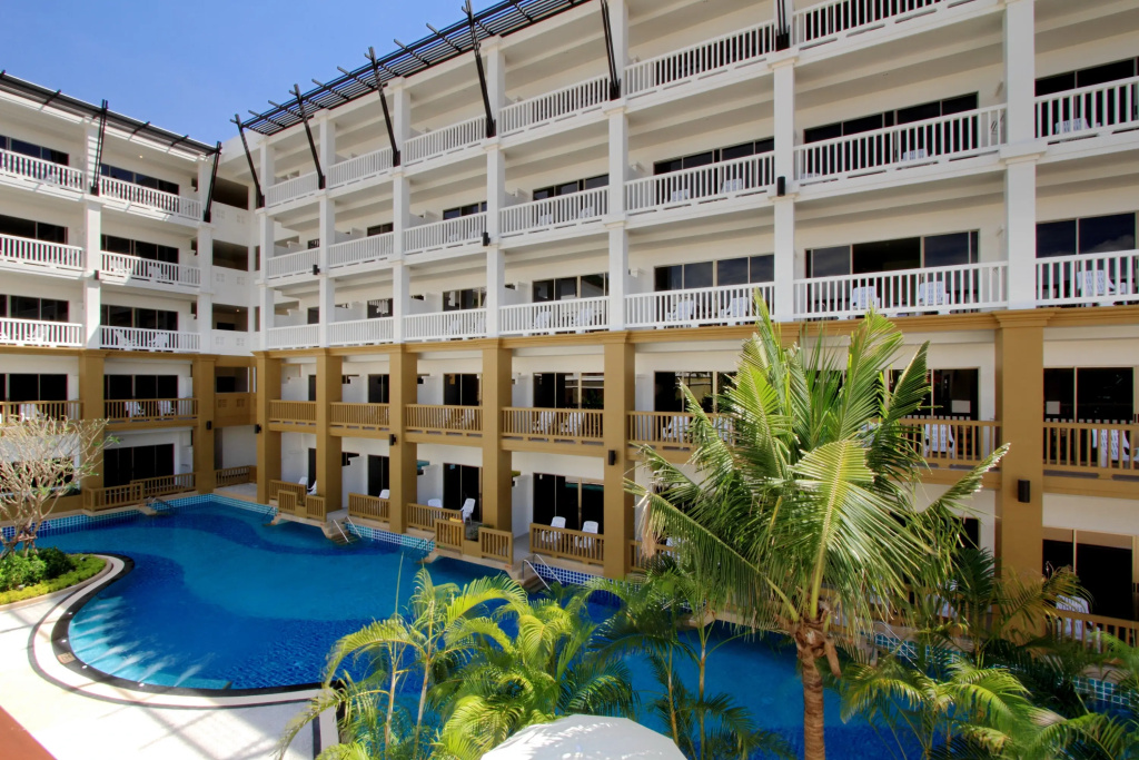 Курортный отель Kata Sea Breeze Resort — фото
