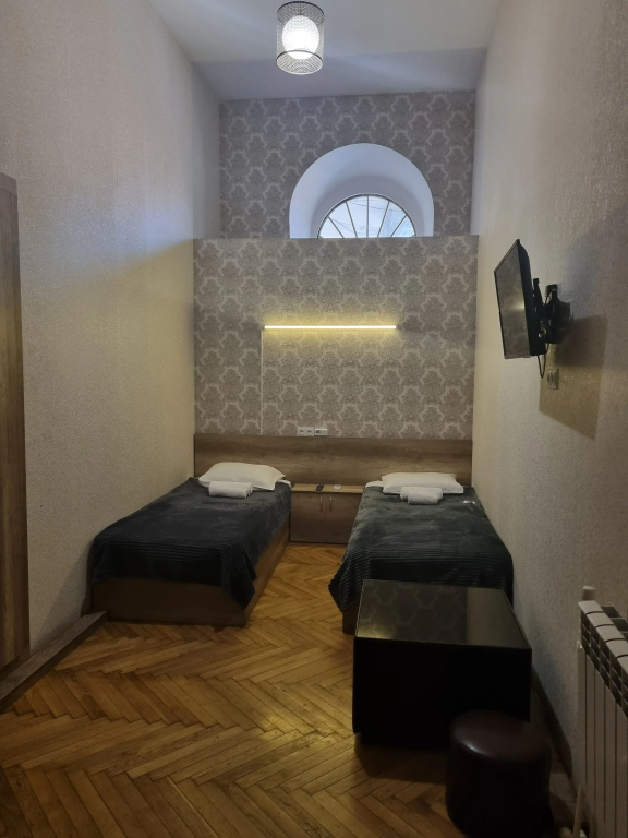 Economy Double room (twin beds)