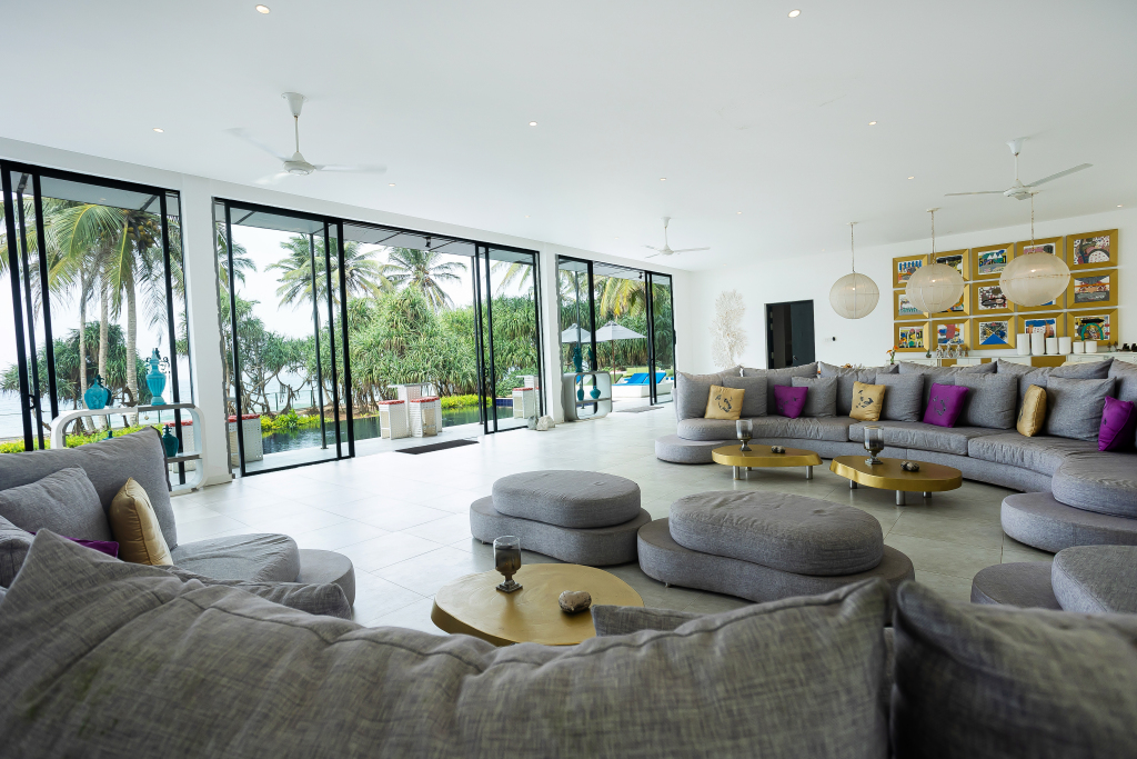 Green Turtle Villa By The Serendipity Collection