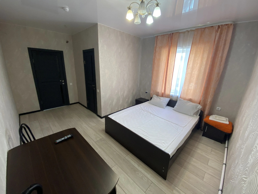 Classic Double room (full double bed)