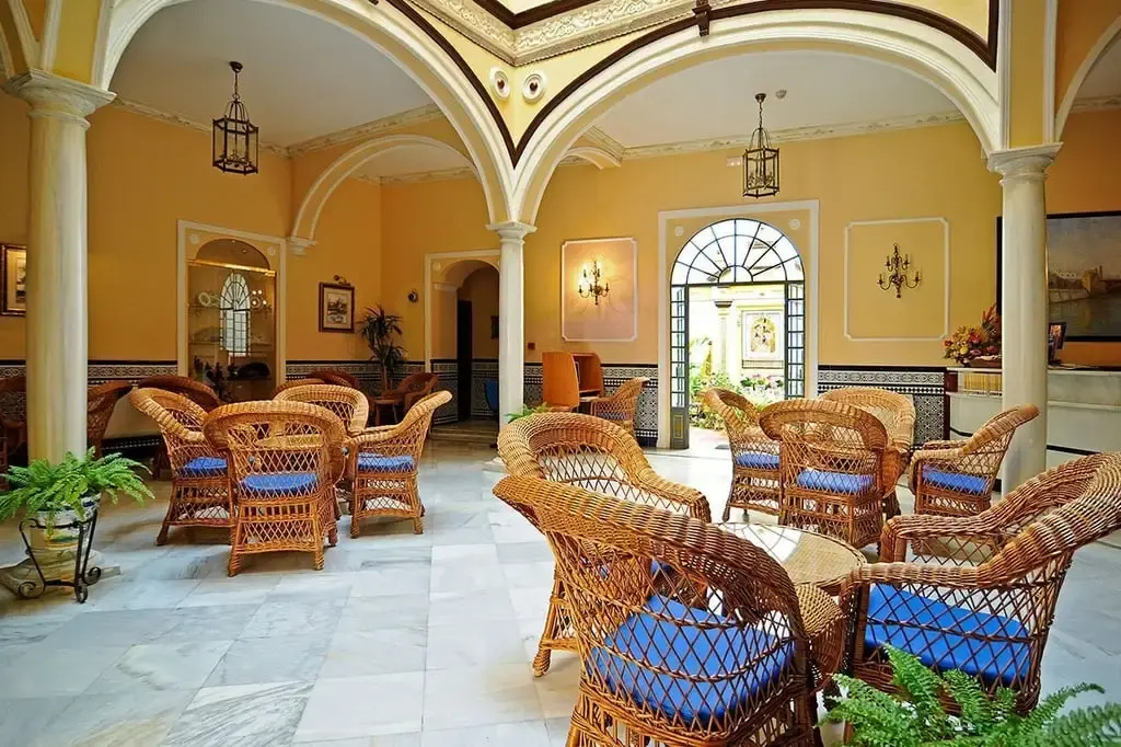 Hotel photo 12