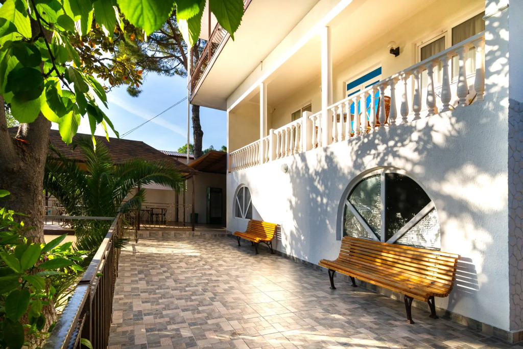 дом жа. дом жасмин в жуковке. лоо декабристов 129 гостевой дом. дом жасмин. дом жа.