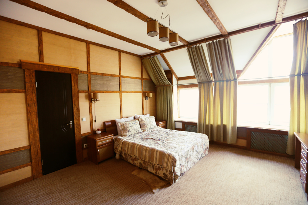 Standard Double room (full double bed)