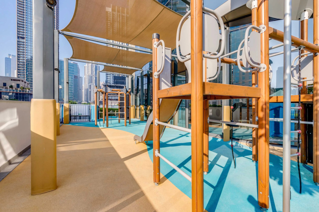 Knokey Dubai Fountain Apartments