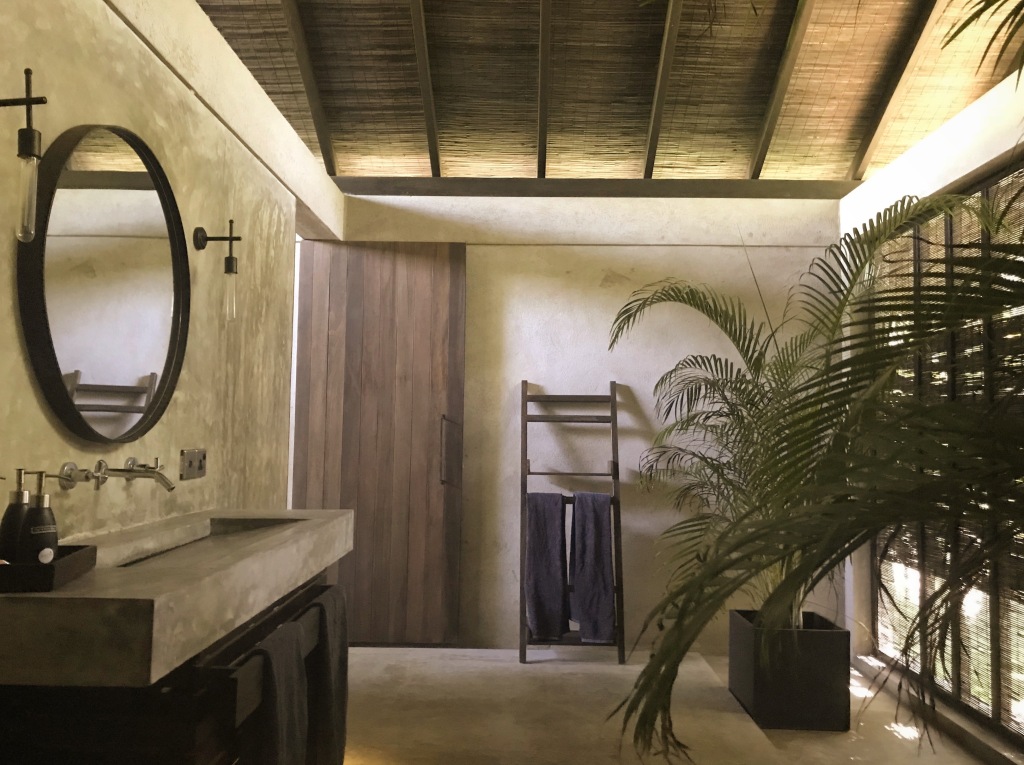 Kaju Green Eco Lodges Hotel