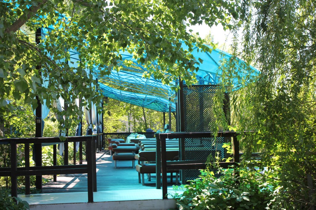 Ресторан в ростове голубые озера