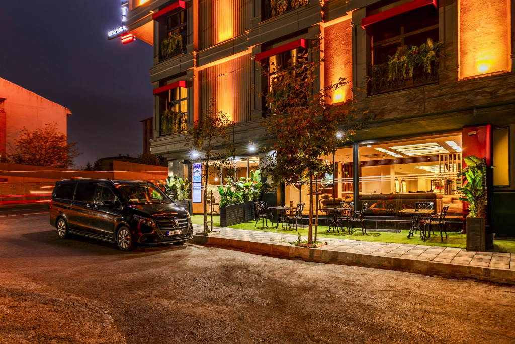 Hotel Elysian Airport — фото 3