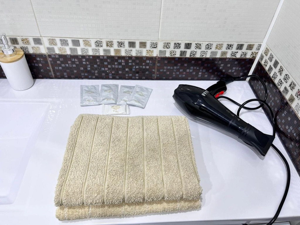 Двухместные апартаменты с 2 комнатами с балконом двуспальная кровать в 777