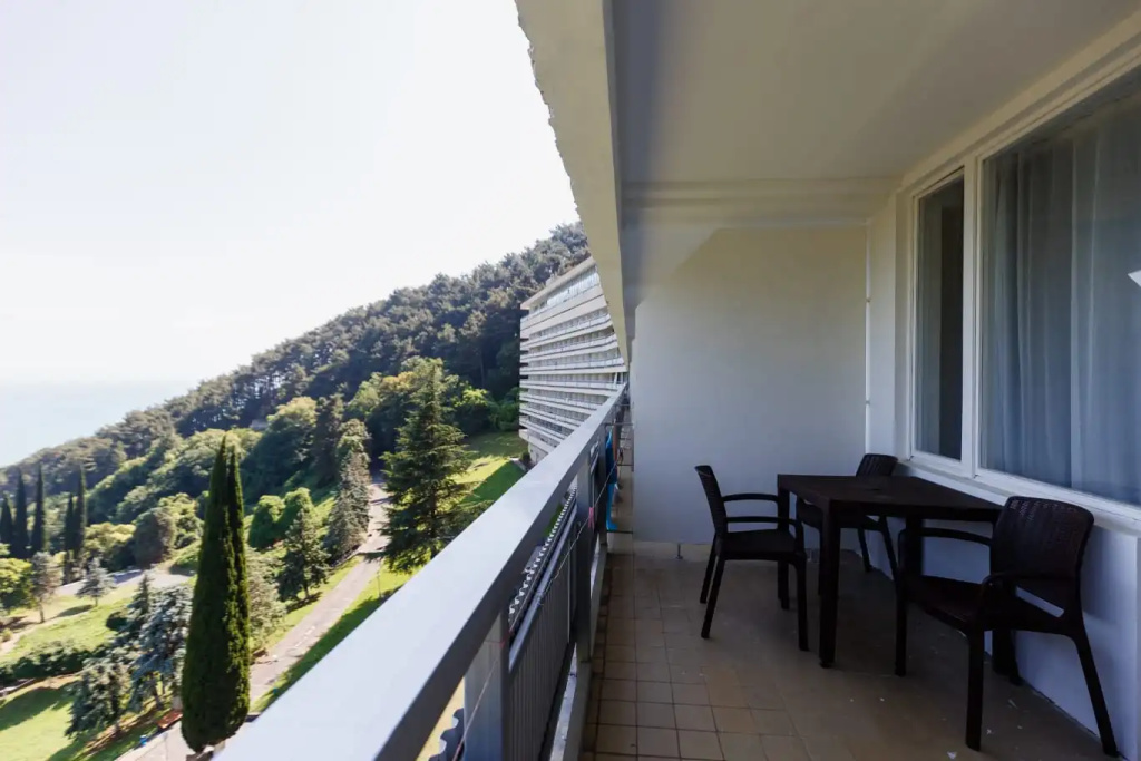 Balcony & Terrace