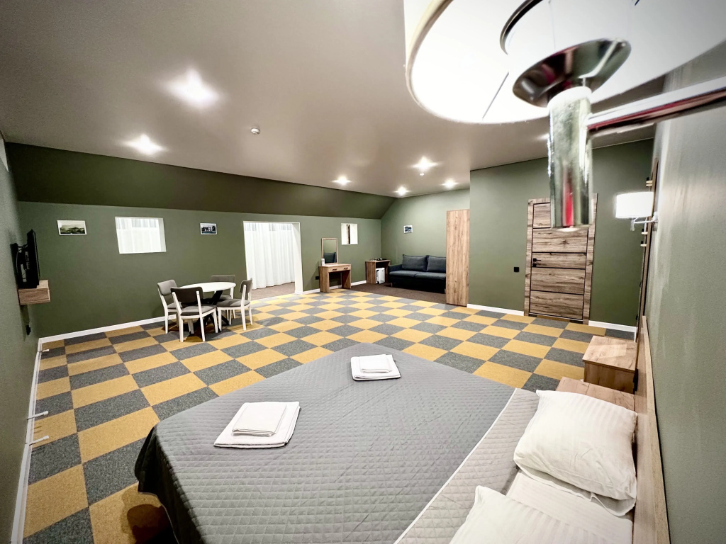 Comfort Quintuple room