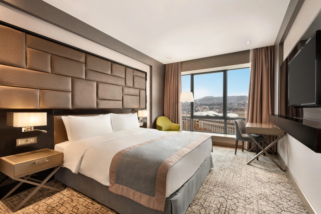 Отель Wyndham Grand Tbilisi — фото