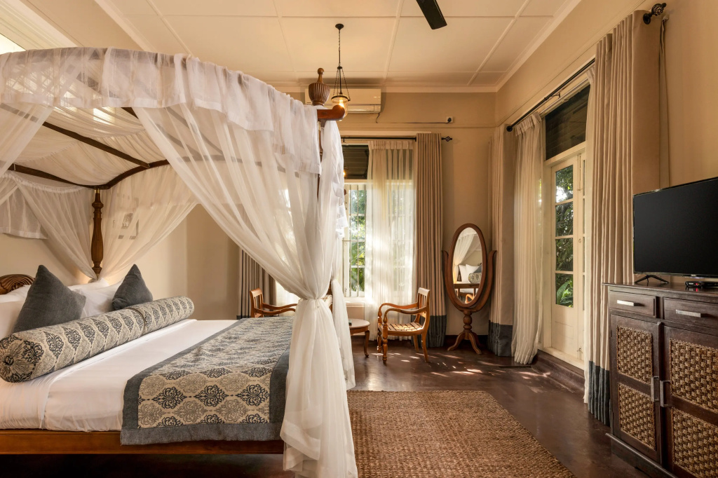 Castle Hill Bungalow Boutique Hotel