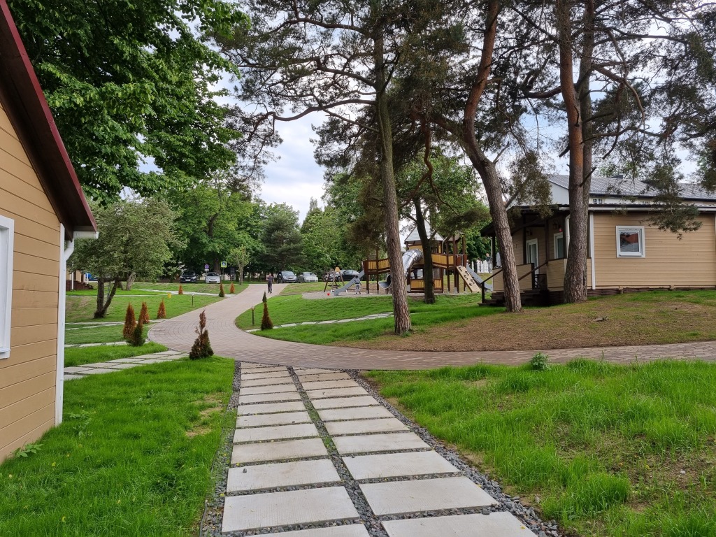 Парк в янтарном