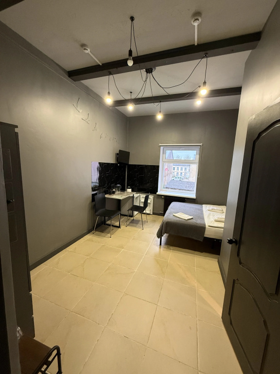 Economy room