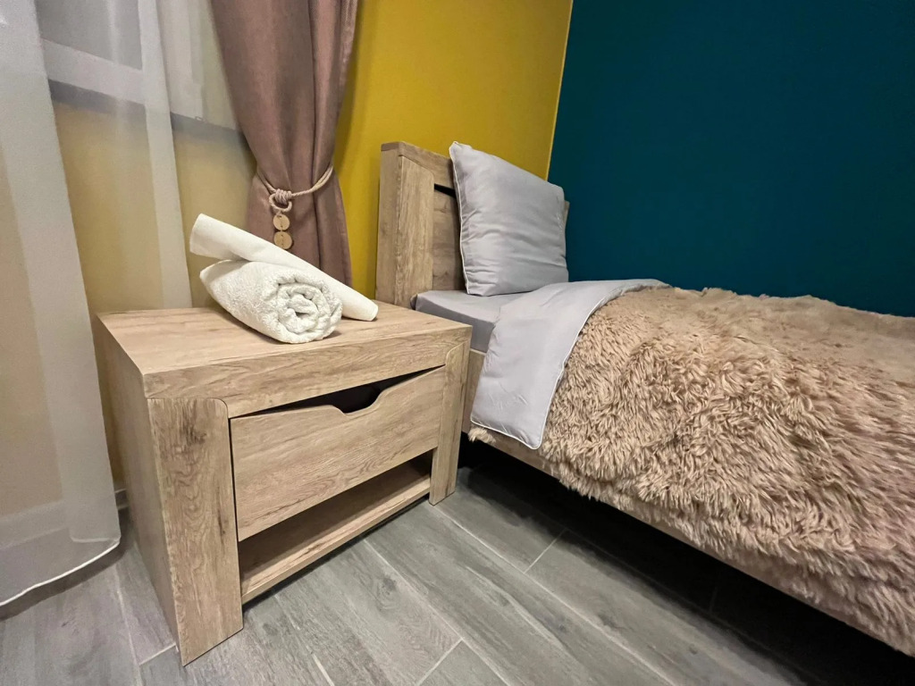 Четырёхместный люкс с 2 комнатами с красивым видом из окна в Нептун-2