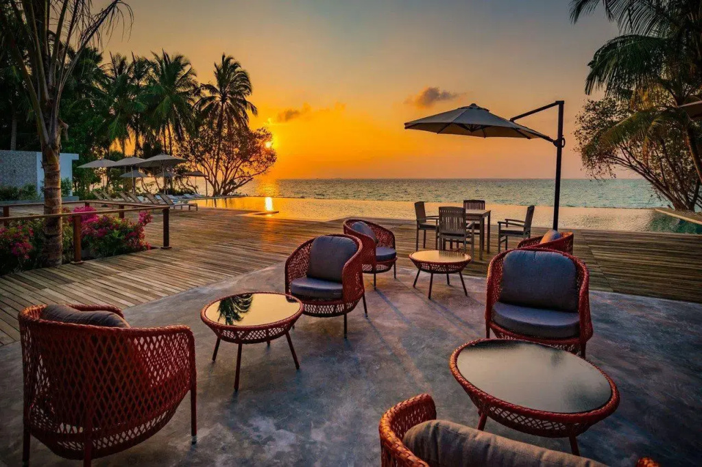 Курортный Отель Fiyavalhu Resort Maldives — фото