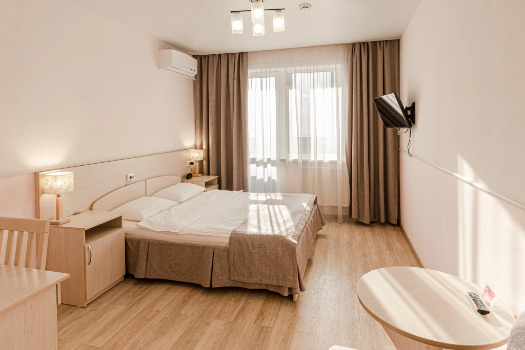 Standard Double room (full double bed)