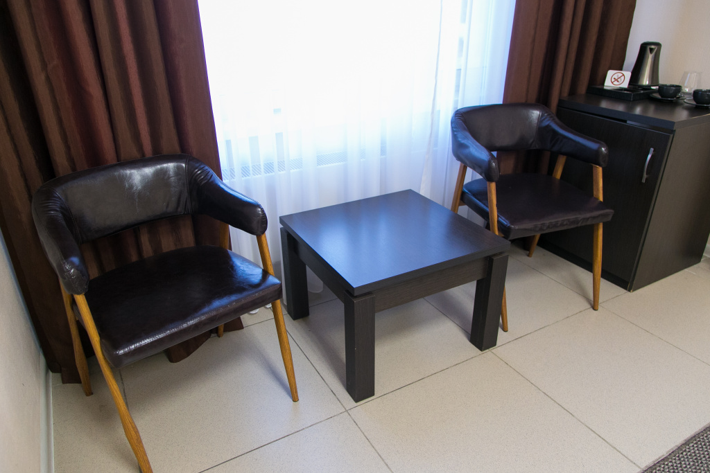 Business Hall Hotel Room Type - Standard Double room with view twin beds