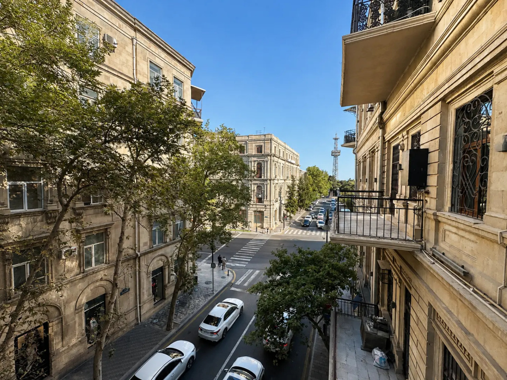 Luxury Apartment Baku on Samad Vurgun
