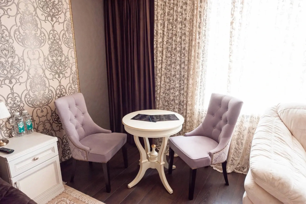 Отель Версаль