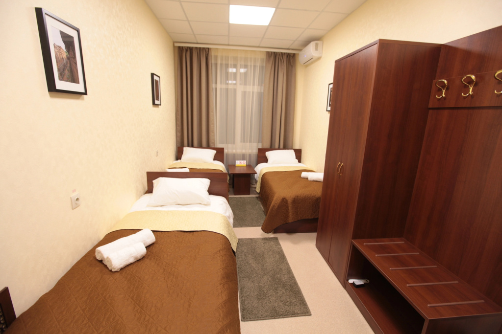 Economy Triple room