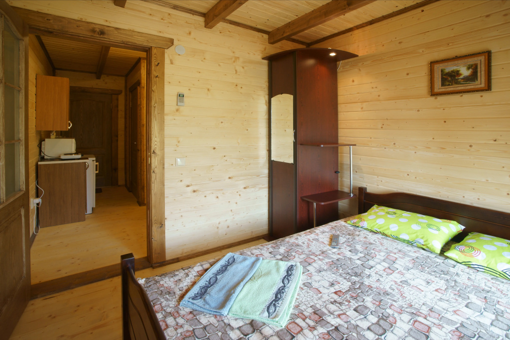 Standard Triple room with balcony