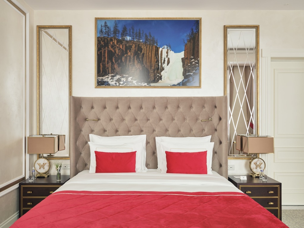 Wawelberg Hotel Room Type - Deluxe Atrium View Double room full double bed