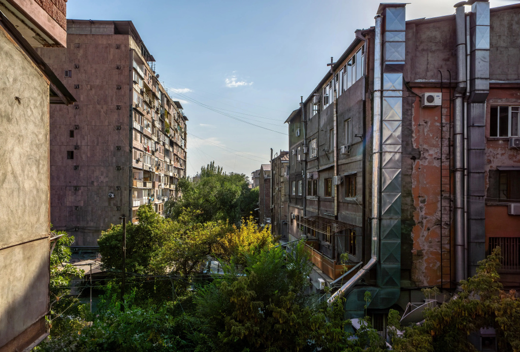 S 2 Spalnyami Keygo 0184 Okolo Yerevanskogo Opernogo Teatra Apartments