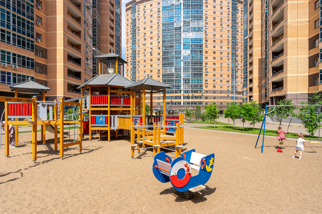 м ривьера. ривьера курск ресторан. Yekta queen residence. жк ривьера санкт петербург крестовский остров. м ривьера.