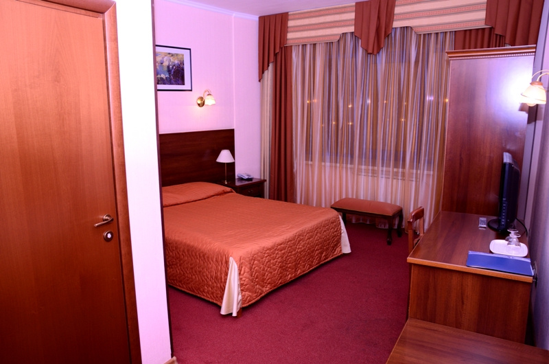 Standard Superior Double room (full double bed)