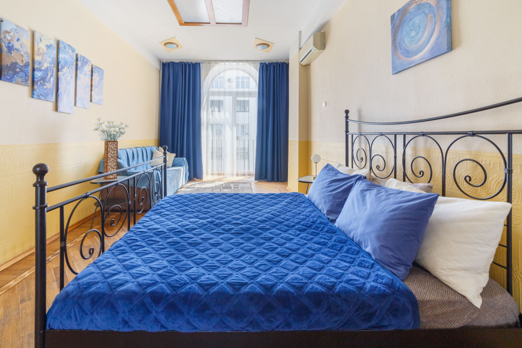 Отель Апартаменты ApartLux Маяковская 2 в Москве