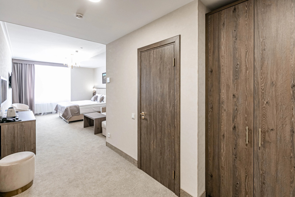 Двухместный номер Стандартный с видом на город 2 отдельные кровати в Кристалл