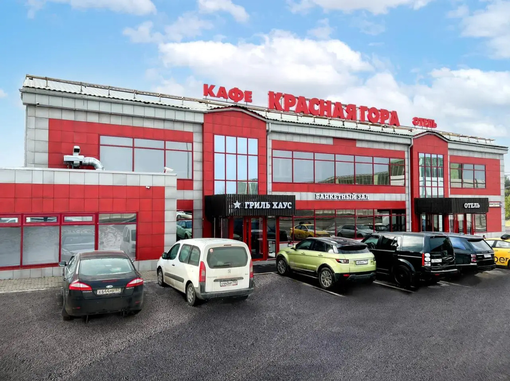 Отель Красная гора — фото