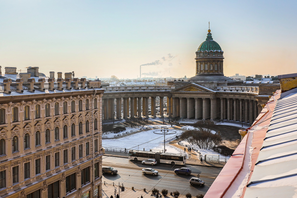 Апартаменты Minin Apartments c Террасой и видом на Казанский собор 180 кв.м. — фото