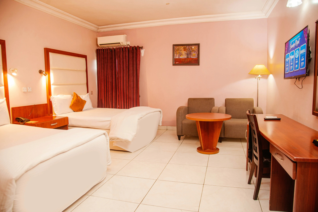 Hotel photo 13