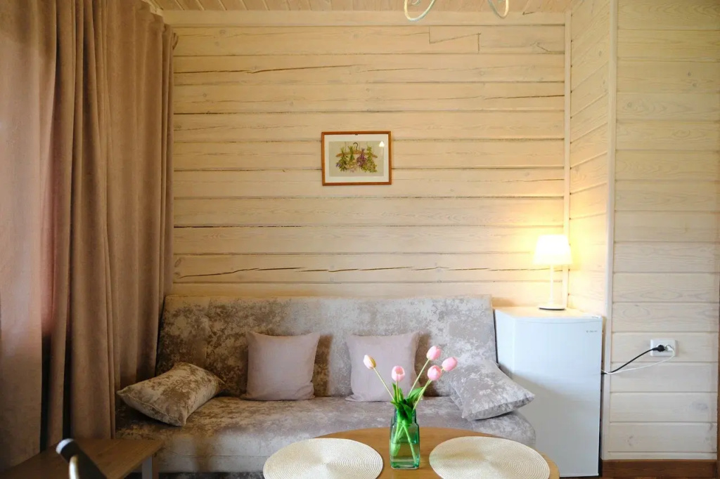 Superior Double room with balcony (full double bed)
