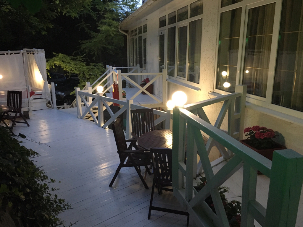 Royal Nikita Apartments - фото 16