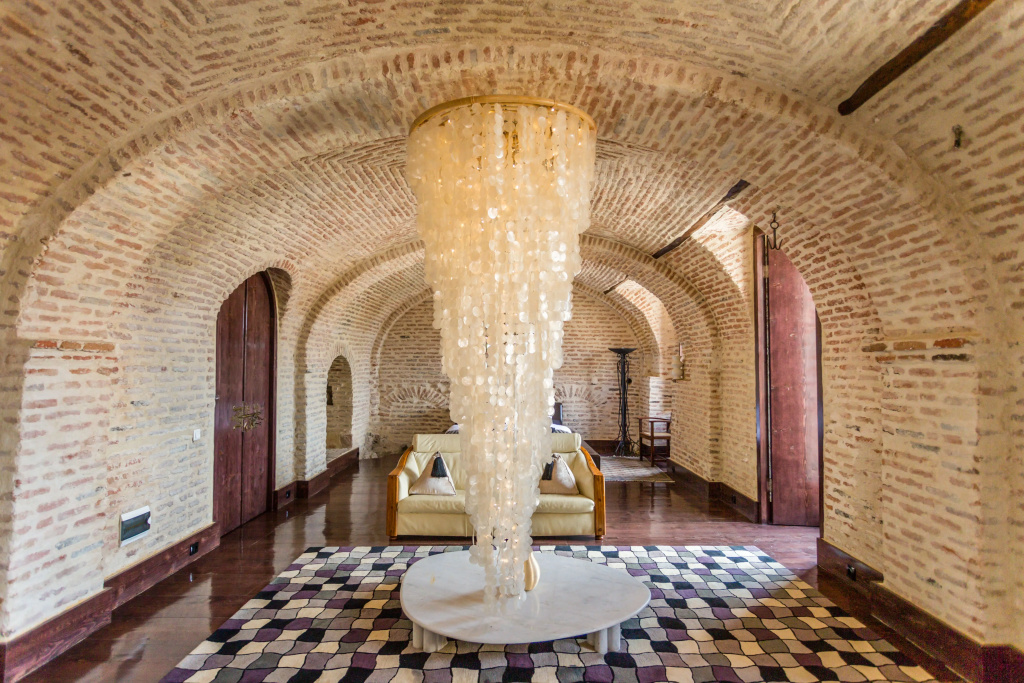 Armory Quadruple room with view