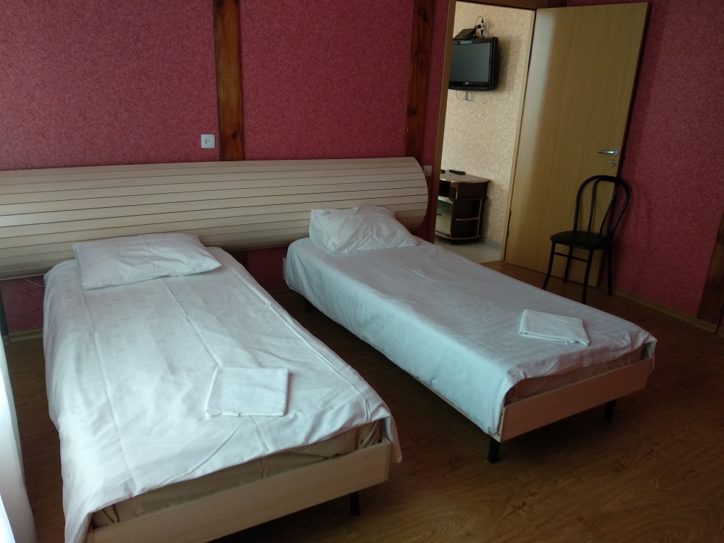 горячий ключ краснодарский ресторан. ресторан ё моё. как выглидит гостиница ё. T t hotel. T t hotel.