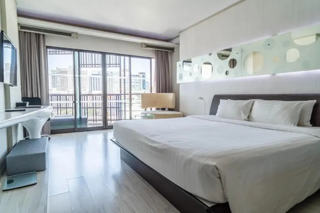 Pattaya Discovery Beach Hotel - Chambres