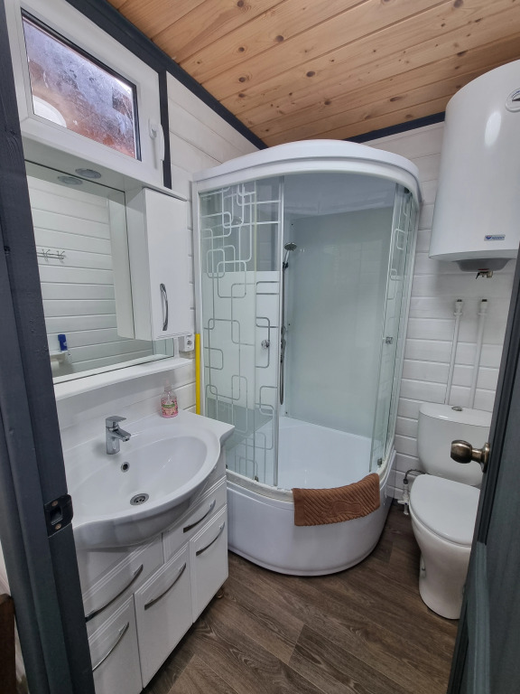 Студия в Виктория